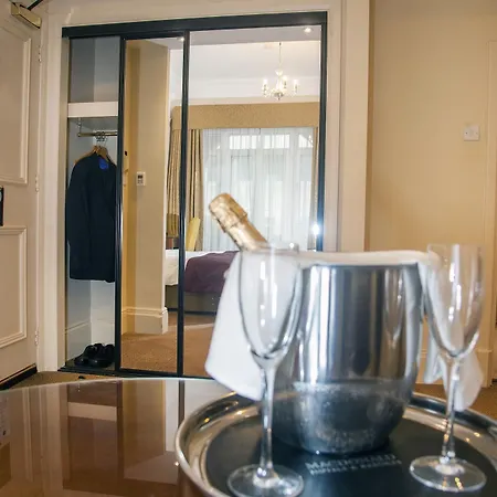 Hotel Macdonald Burlington 4*