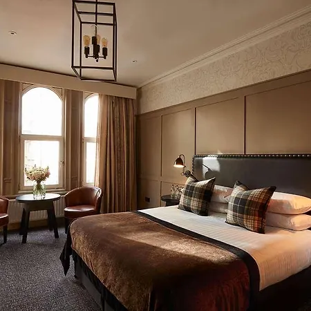 Macdonald Burlington Hotel