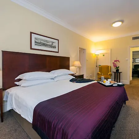 Hotel Macdonald Burlington 4*